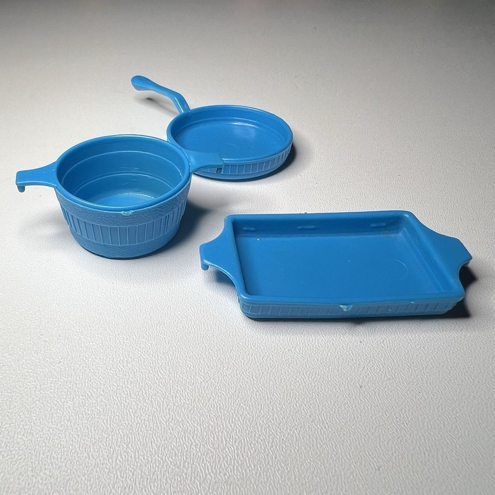 Fashion Doll 11" Plastic Play Kitchen Item, Pot, Frying Pan, Baking Dish Blue